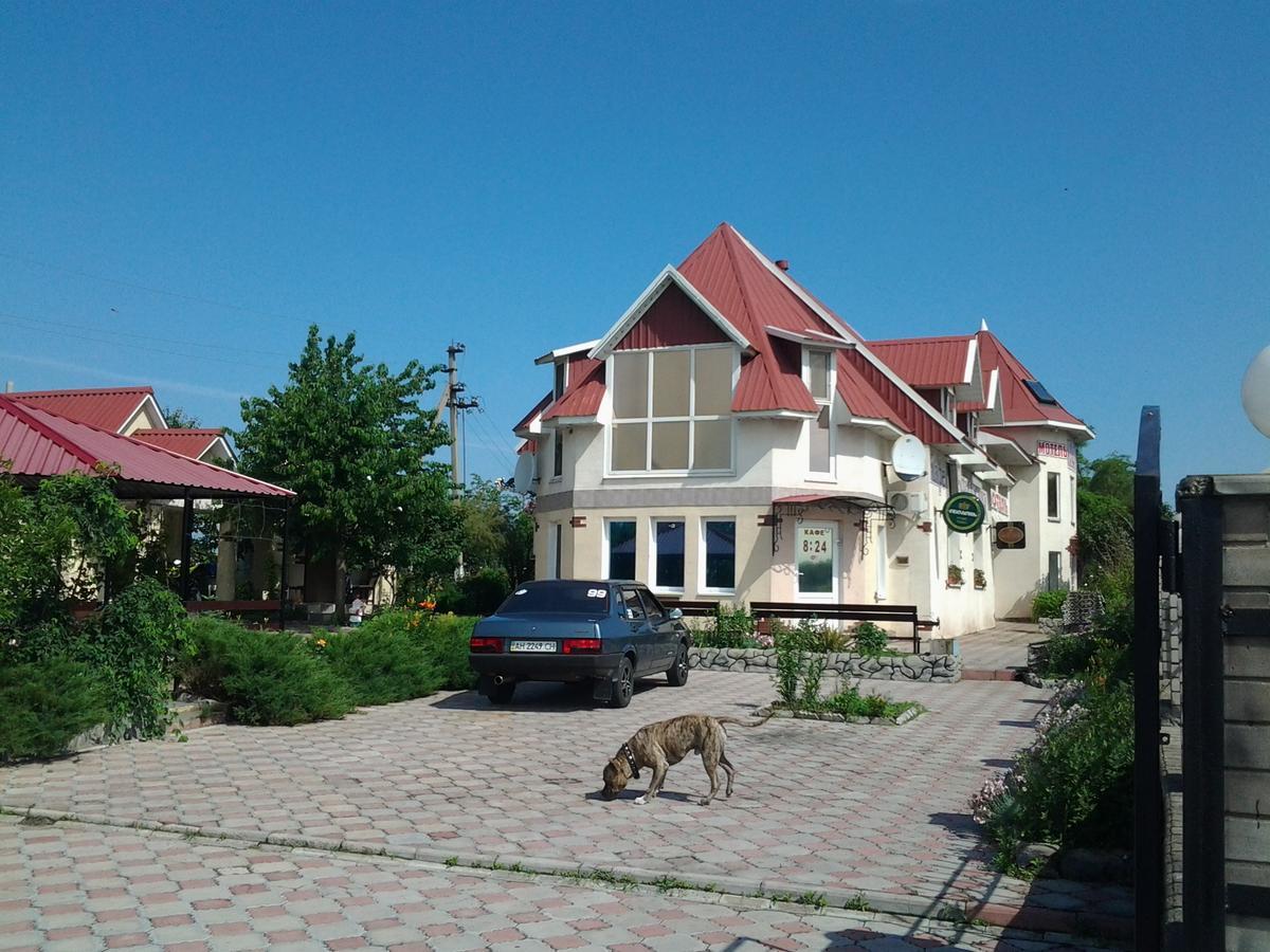 Motel Beregynya Yuzhnoukrainsk Exterior foto