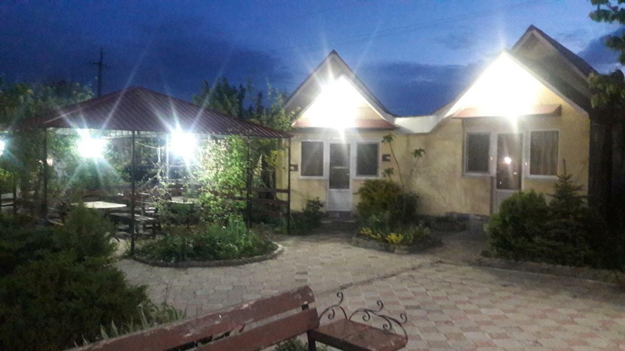 Motel Beregynya Yuzhnoukrainsk Exterior foto
