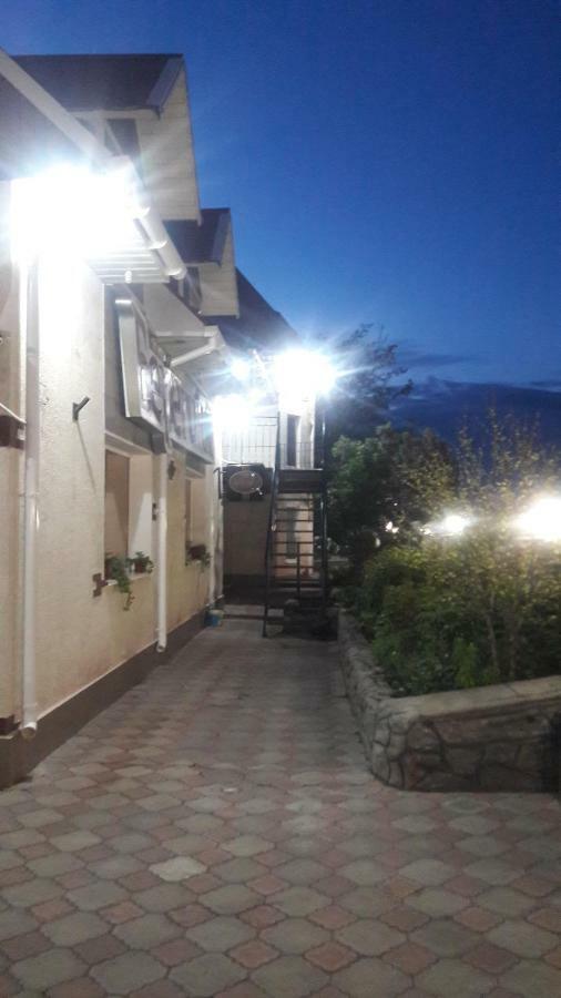 Motel Beregynya Yuzhnoukrainsk Exterior foto