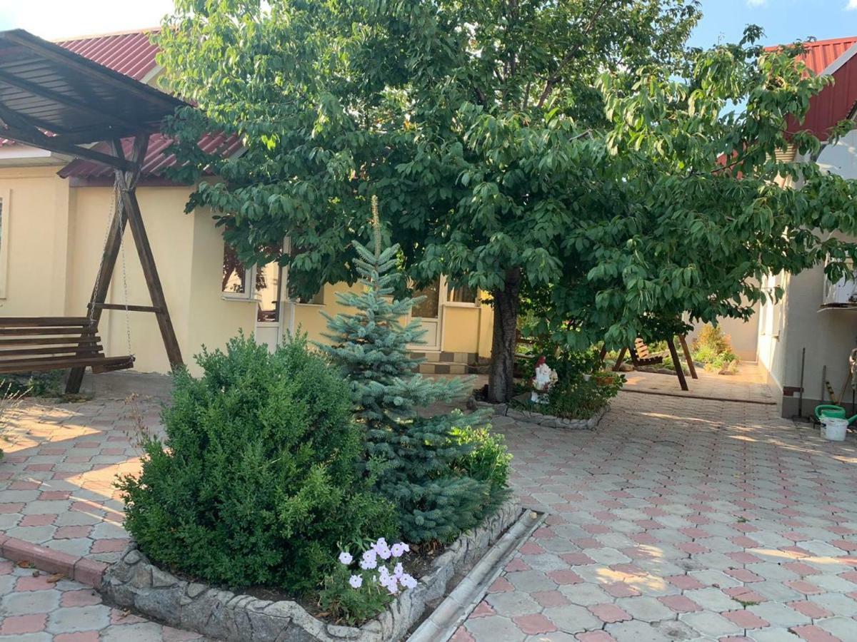 Motel Beregynya Yuzhnoukrainsk Exterior foto